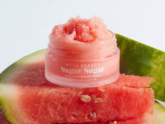 exfoliador de labios de sandia. watermelon lip scrub