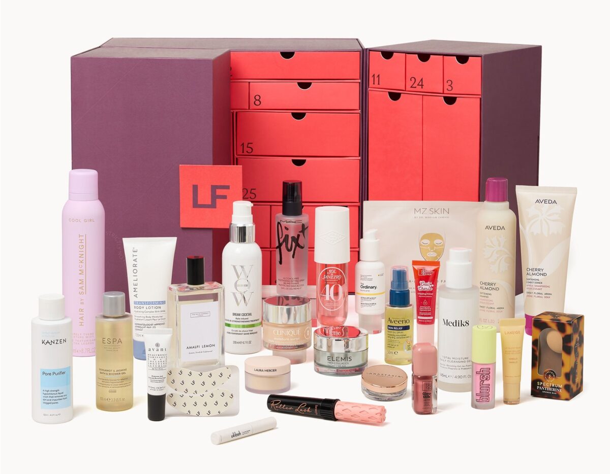 Calendario de Adviento LOOKFANTASTIC 2026 con productos de belleza